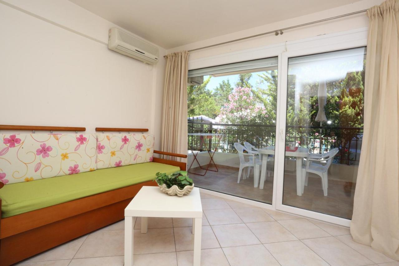 بيفكوهوري Palia Platia Apartments المظهر الخارجي الصورة